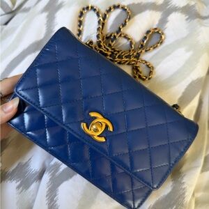 CHANEL Navy Quilted Lambskin Mini Crossbody with Gold Hardware